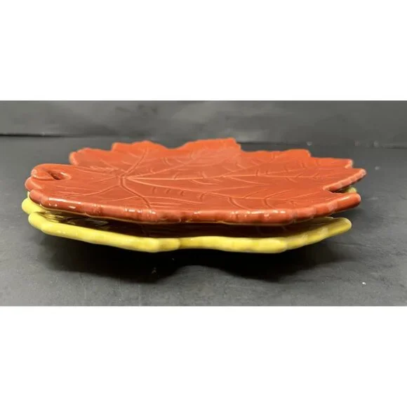 2 BARBARA EIGEN WILLIAMS-SONOMA AUTUMN HARVEST Red Yellow Salad Leaf Plates - Picture 10 of 12